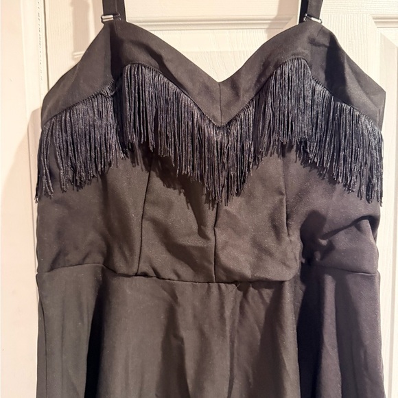 Unique Vintage Elegant Fringe Black Dress - Picture 2 of 7